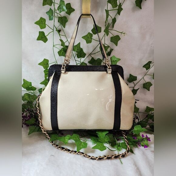 Authentic Kate Spade New York Auburn Place Cayton Bag Patent Leather - Picture 4 of 17